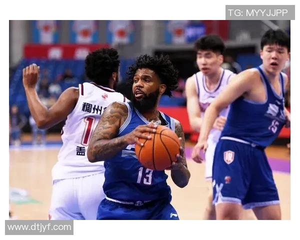 青岛国信水产全队备战，力争再次登顶