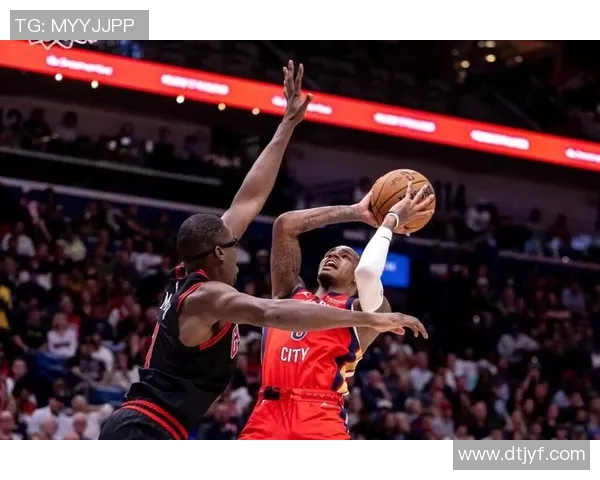 鹈鹕队新赛季开门红，继续保持不败势头